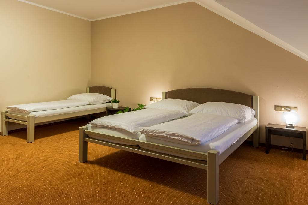 Hotel Luznice Planá nad Lužnicí Rom bilde